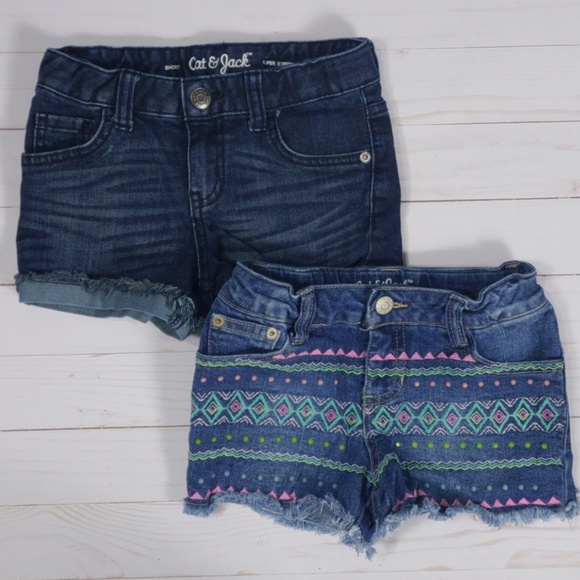 Cat & Jack Other - Cat & Jack Girls Denim Shorts Size XS 4 / 5 Cat & Jack Other - Cat & Jack Girls Denim Shorts Size XS 4 / 5